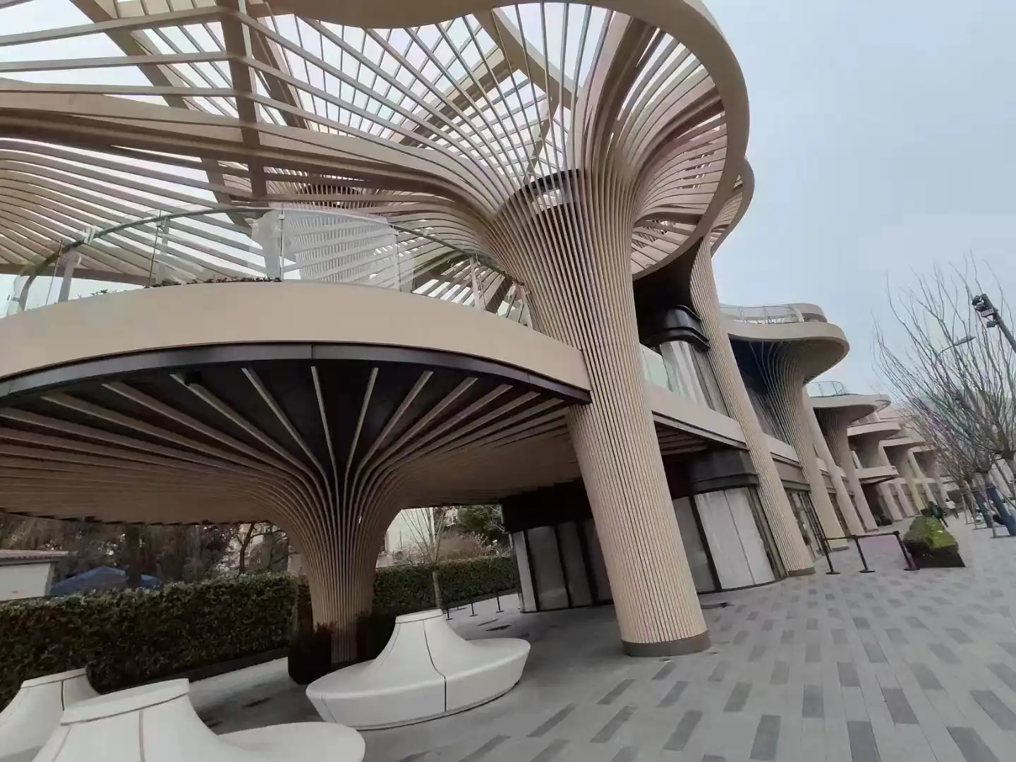 Combined Modeling Design of Curved and Linear Aluminum Square Tube